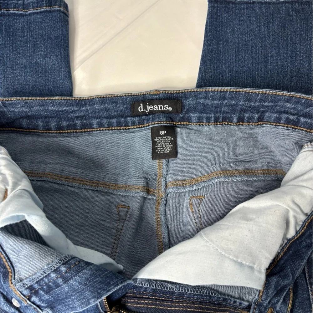 D Jeans Dark Blue Skinny Distressed Jeans – Size 8P